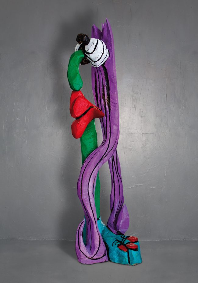 SEIT ERWIN ALS AUTODIDAKT SEINE PILZFUNDE NACH HANDBUCH SELBST BESTIMMT UND IN LECKEREN GERICHTEN ZUBEREITET, FÜHLT ER OFT DIESE BEKLEMMENDE LEERE, DORT, WO ER FRÜHER SEINEN KOPF VERMUTETE. UND ÜBERHAUPT, WO IST EIGENTLICH ANNAFRID, SEINE FRAU, DIE HAT ER AUCH SCHON LANGE NICHT MEHR GESEHEN, EIGENTLICH.