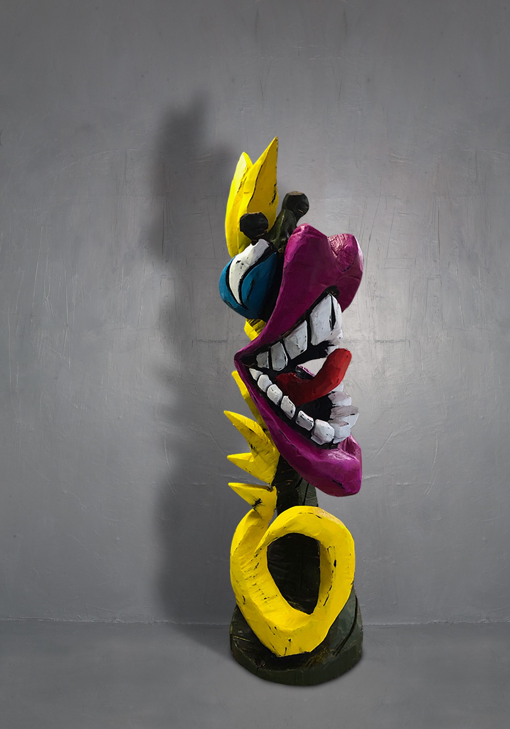 VID SICIOUS FREUT SICH TIERISCH AUF CHARLY‘S KRÖNEREI, HAT ER DOCH ANTIQUIERTES LIEDGUT ZU „GOD SAVE THE KING, THE FASCIST REGIME“ UMVERTEXTISIERT. JETZ NOCH SCHNELL BASS LERNEN UND DANN MIT SEINEN KUMPELS VON DEN „EX PISTOLS“ AN BORD DER BERTA EPPLE AUF DER THEMSE EIN STÄNDCHEN TRÄLLERN. AUF INSTAGRAM DER FILM SEINER VERHAFTUNG, DAS GEHT DURCH DIE DECKE.